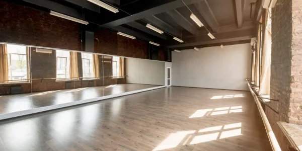 long-mirror-dance-studio-scaled